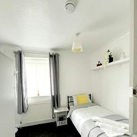 Cosy Room Stay 5 Sutton  Exteriér fotografie
